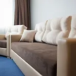 Slavyanskaya 3*