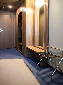 Slavyanskaya 酒店