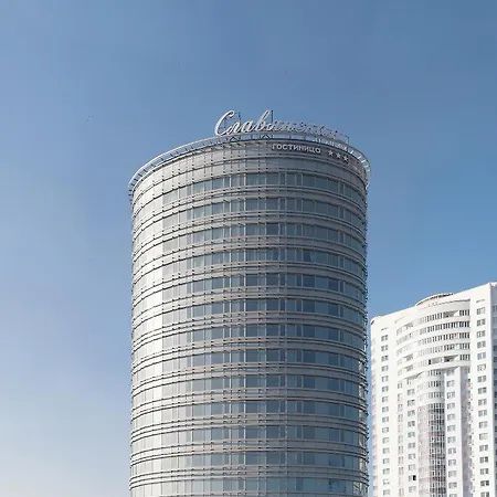 Slavyanskaya Hotel 3*