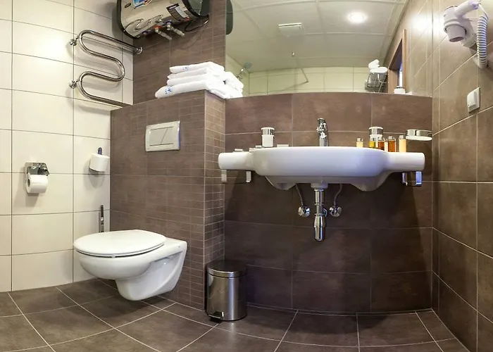 Slavyanskaya Hotel 3*