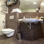 Slavyanskaya Hotel 3*